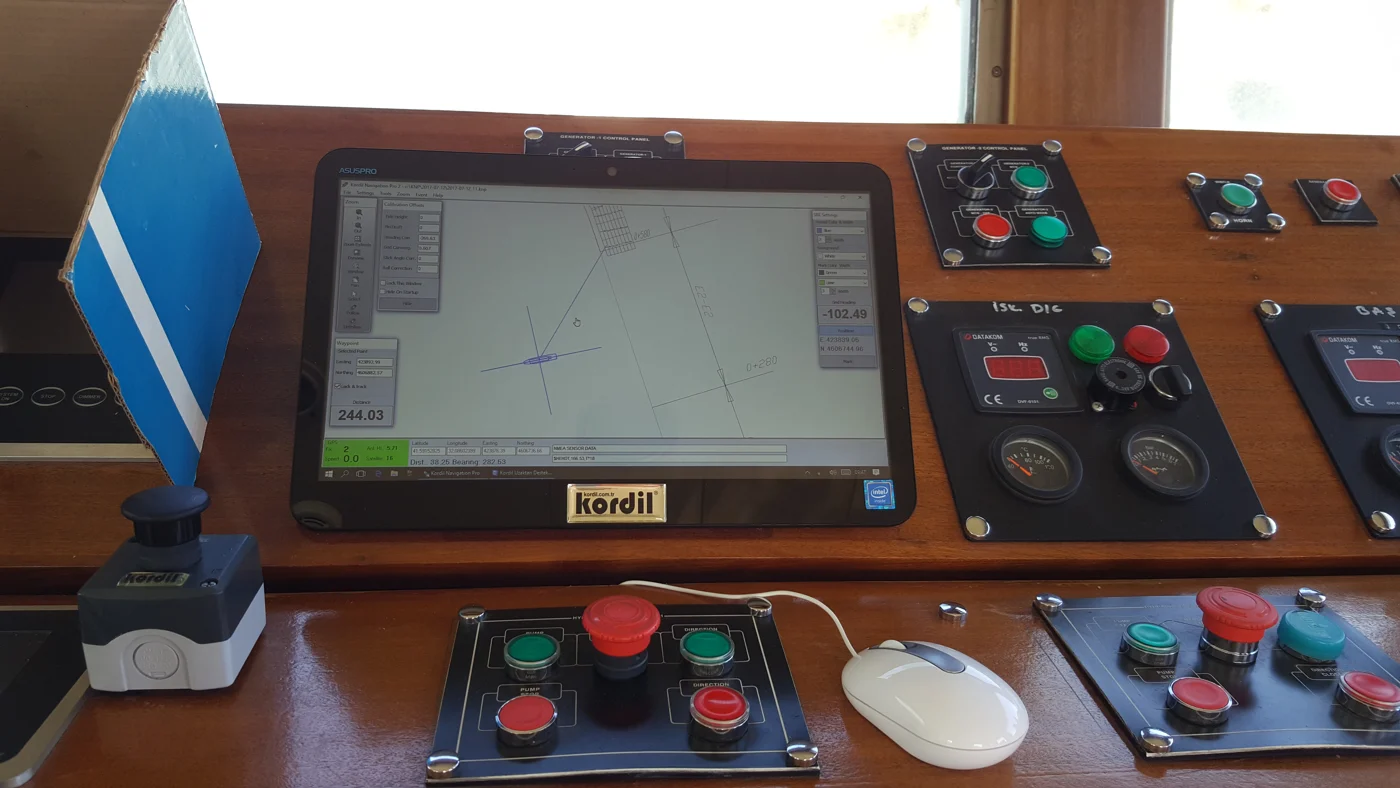 Kordil Navigation Pro operator console installation