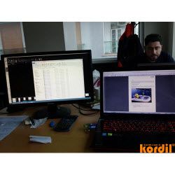 Survey and machine-guidance equipment with monitoring screens