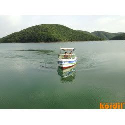 Reservoir or river survey project site