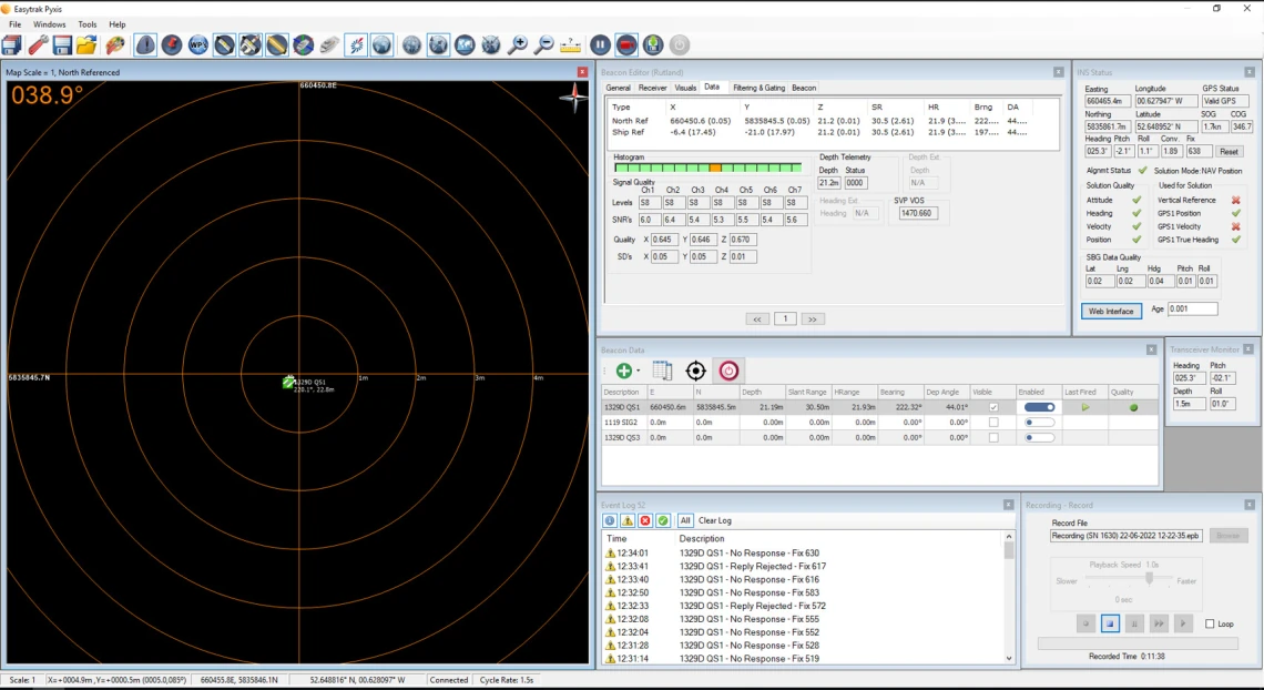 Easytrak Pyxis USBL positioning display showing a tracked underwater target and navigation quality information.