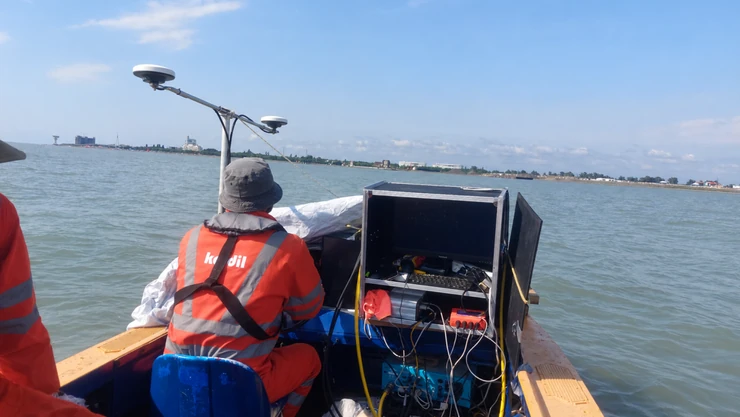 Boat-based geophysical survey with onboard acquisition equipment